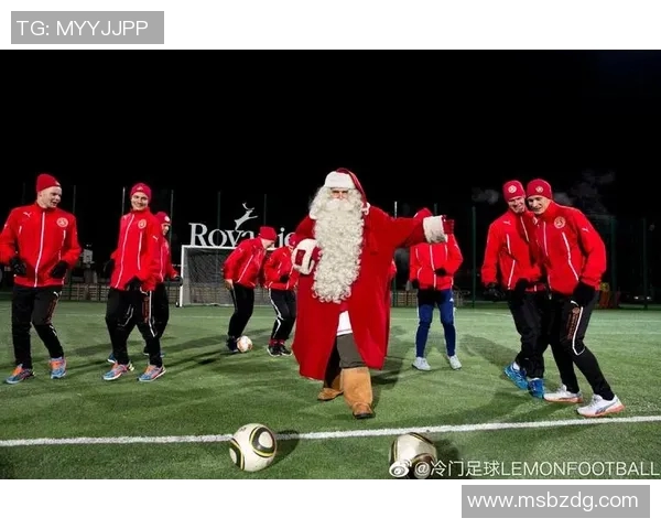 足球明星化妆成老人挑战极限在绿茵场上展现不老传奇风采